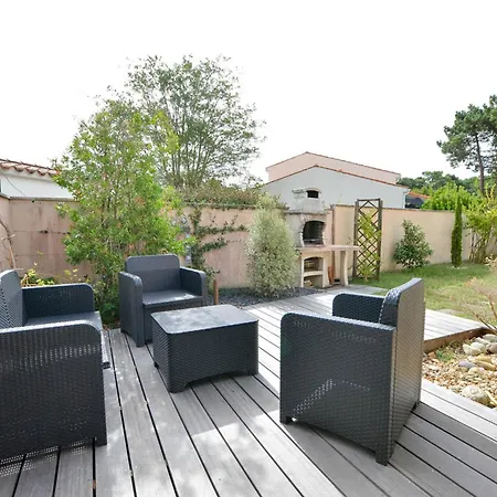 Superbe villa 4 pièces avec jardin à 1500m de la plage, 800m des commerces - La Palmyre - FR-1-705-30 * La Palmyre